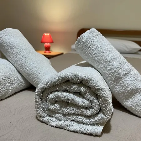 A Due Passi Dal Mare Apartment *
